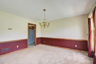 1100 Fawn Ct, LaGrange, KY 40031