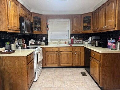 1127 Mount Vernon Rd, Tunnel Hill, GA 30755 - photo 4