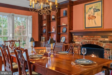 5813 Bent Twig Rd, McLean, VA 22101 - photo 5