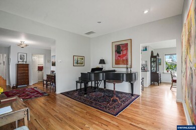 264 Monson Rd, Silverton, OR 97381 - photo 7