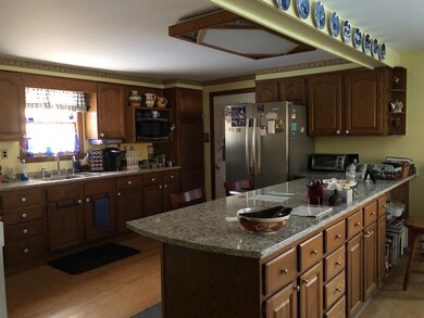 34 Orchard St, Millinocket, ME 04462 - photo 3