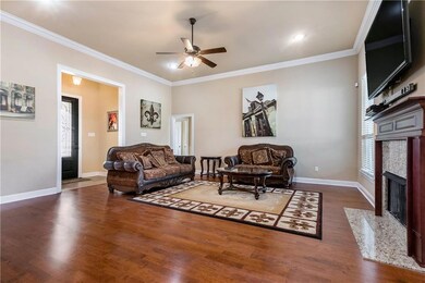 Large living room, crown molding