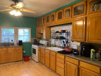 1614 Dirr Ave, Parsons, KS 67357 - photo 6