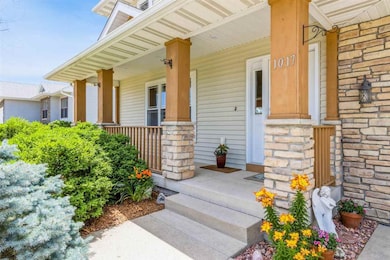 1017 Langenberg Ave, Iowa City, IA 52240 - photo 2