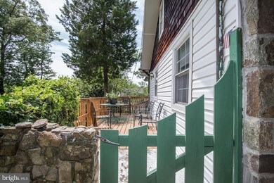 8304 Macarthur Blvd, Cabin John, MD 20818 - photo 7