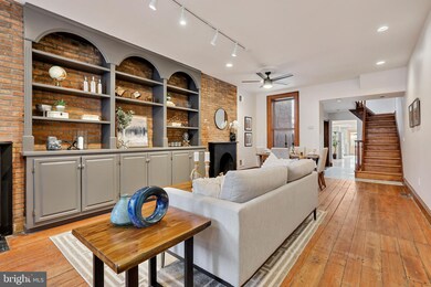 809 Hollins St, Baltimore, MD 21201 - photo 5