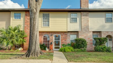 1424 Silverpines Rd unit 1, Houston, TX 77062 - photo 5