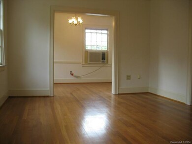 412 S Center St, Statesville, NC 28677 - photo 7