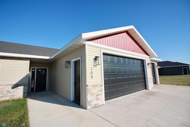 108 16th St N, Breckenridge, MN 56520 - photo 3