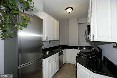 3446 Connecticut Ave NW unit 207, Washington, DC 20008 - photo 6