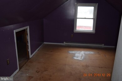 19 Franklin St, Bechtelsville, PA 19505 - photo 7