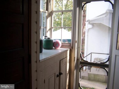 432 Main St, Pennsburg, PA 18073 - photo 3