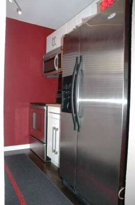 400 SE 3rd Ave unit 108, Hallandale Beach, FL 33009 - photo 4