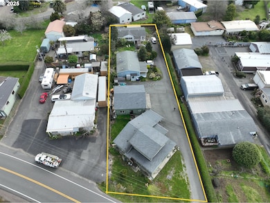 15957 Wenbourne Ln, Brookings, OR 97415 - photo 3