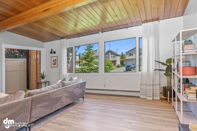 07-Living Room_KI_072