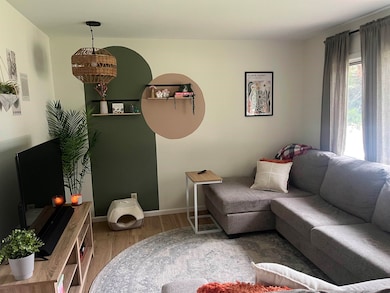 907 E 3rd St, Hastings, NE 68901 - photo 5