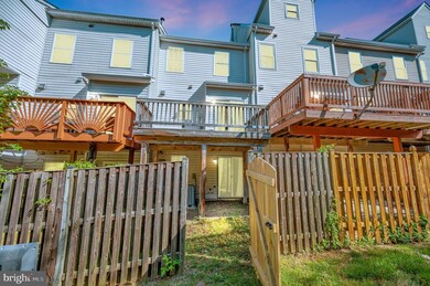 4146 Ashmere Cir, Dumfries, VA 22025 - photo 6