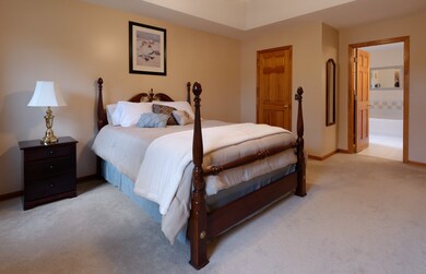 1111 Tuscany Ln, Naperville, IL 60564 - photo 7