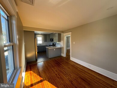 614 Grove St unit 2, Haddonfield, NJ 08033 - photo 4