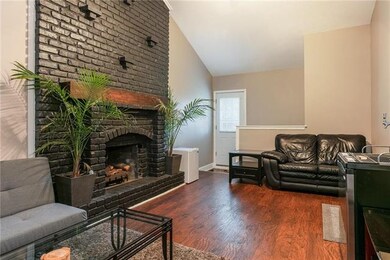 12105 W 61st Terrace, Shawnee, KS 66216 - photo 2