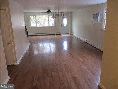 327 Roberta Ave, Darby, PA 19023 - photo 2