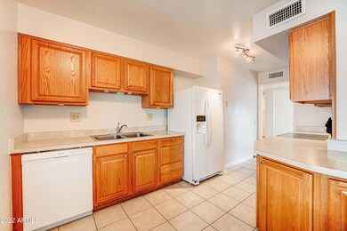 DSC06038_39_40_41_42