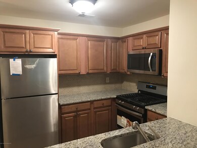 7 Fennec Ct, Tinton Falls, NJ 07753 - photo 4