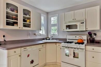 553 Aldrich Rd Howell NJ 07731-print-012