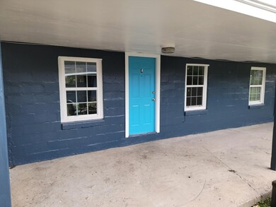 5504 Jensen Dr unit 4, Houston, TX 77026 - photo 2