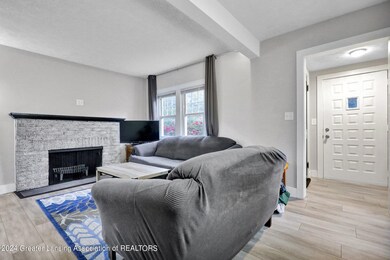 221 E Rouse St, Lansing, MI 48910 - photo 5