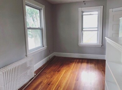 92 Pleasant St unit 2, Wakefield, MA 01880 - photo 4