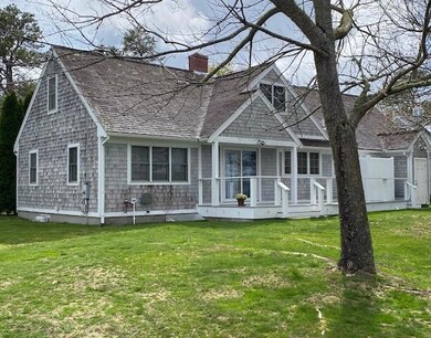 10 Buttercup Ln, South Yarmouth, MA 02664 - photo 5