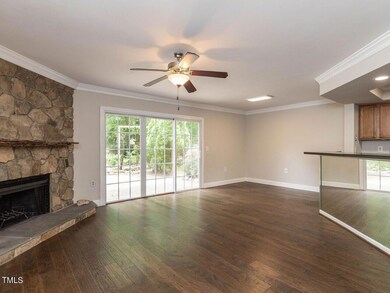 005-1280x960-open-living