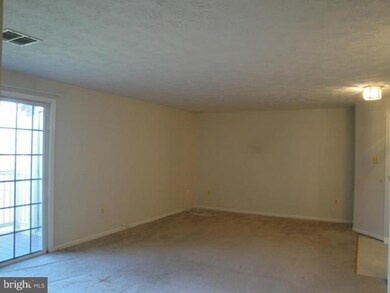 815 Stratford Way unit K, Frederick, MD 21701 - photo 3