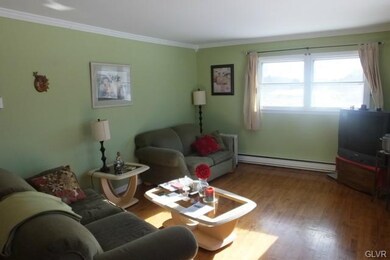 1206 Sunset Cir, Slatington, PA 18080 - photo 3