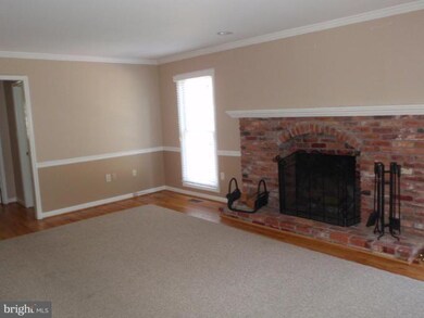 15305 Jones Ln, Gaithersburg, MD 20878 - photo 2
