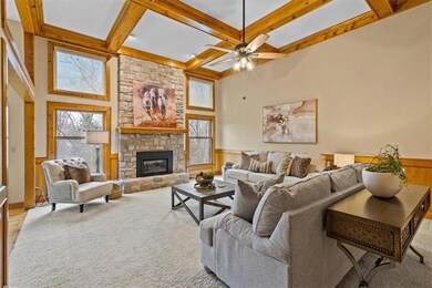 5725 Hauser Dr, Shawnee, KS 66216 - photo 6