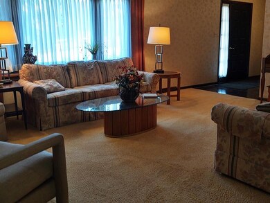 77 Bradley Ct, Indiana, PA 15701 - photo 2