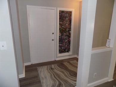 7811 Ridgemont Dr, Newburgh, IN 47630 - photo 4