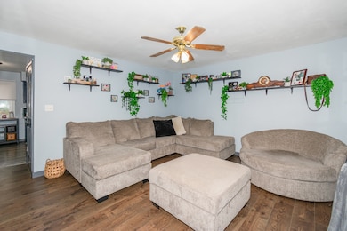 unlisted-address, Bloomington, IL 61704 - photo 6