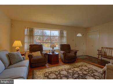 3335 Stoudts Ferry Bridge Rd, Reading, PA 19605 - photo 5