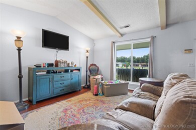 1683 S Redbud Ave, Broken Arrow, OK 74012 - photo 3