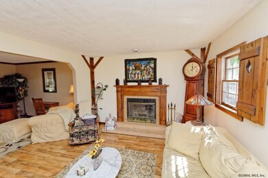 2 Summer St, Troy, NY 12180 - photo 4