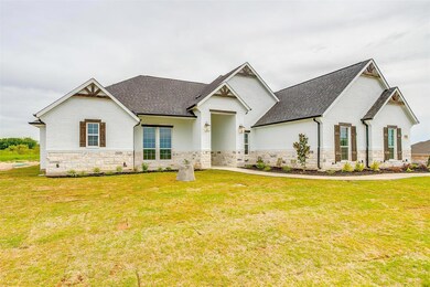 1033 Freedom Ct, Weatherford, TX 76088 - photo 2