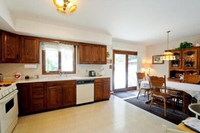 414 S Park Dr, Griffith, IN 46319 - photo 6