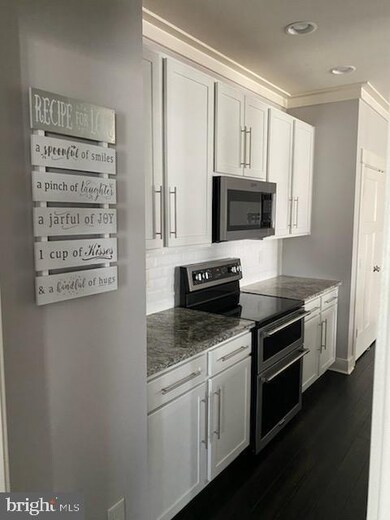 18026 Clark and York Blvd, Ruther Glen, VA 22546 - photo 6