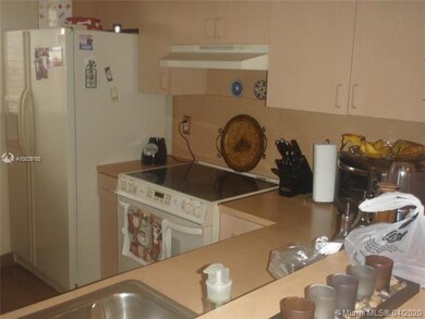 8388 SW 152nd Ave unit 255, Miami, FL 33193 - photo 6