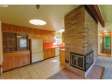 Kitchen/Living Room