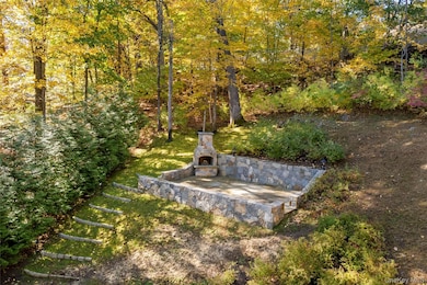 16 Highclere Ln unit A, Valhalla, NY 10595 - photo 6