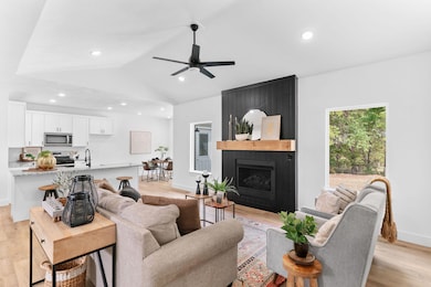 FrameandFocus_Kelce-12